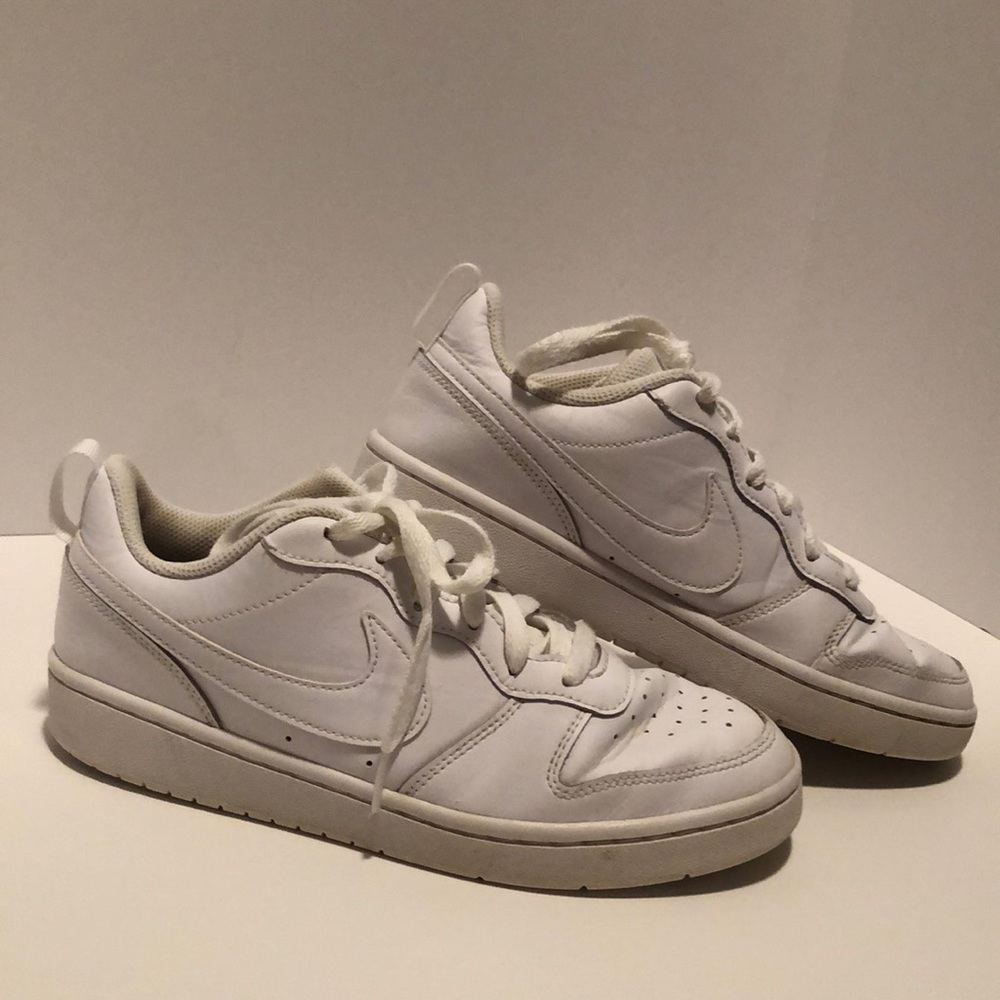 Nike Court Borough Low